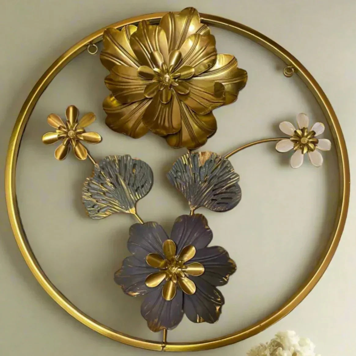 Imported Premium Metal Flower Frame – Elegant Decorative Wall Art